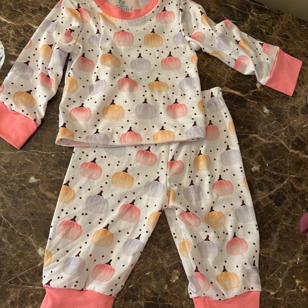 Smocked polkadot 0-3 months pumpkin pajamas
